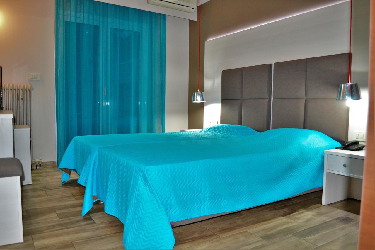 Ritsas Hotel Толон Экстерьер фото